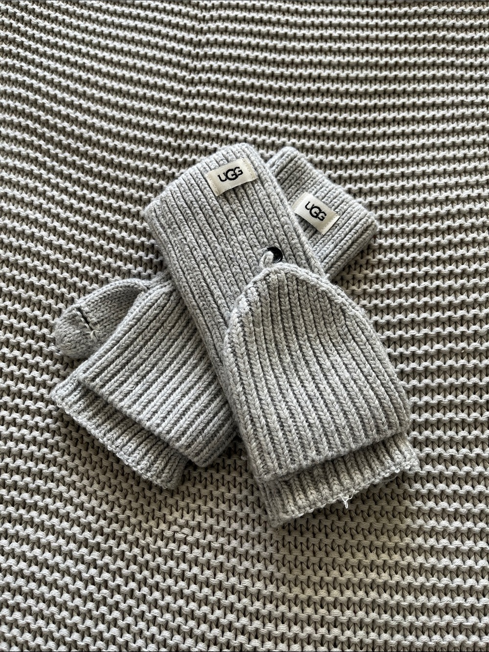 Ugg Mittens